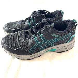 ASICS Gel Venture 8 Black Teal Running Sneakers SZ 2.5 Youth Worn
